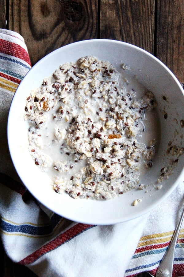 Bulk Up Your Breakfast: The Art of Homemade Muesli Mix